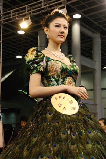 Peacock_dress3