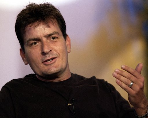 charlie_sheen__4c11d1e889