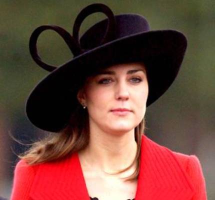 kate-middleton-red-hats-style