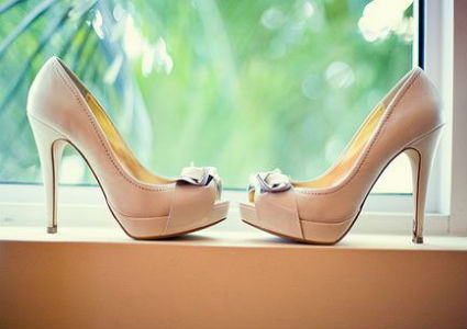История женской обуви