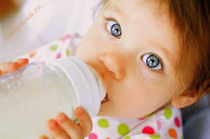 Умеренно разбавленная молочная смесь для новорожденного или ребенка с плохим аппетитом. 